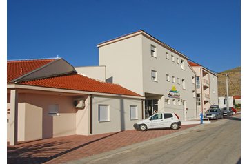 Chorwacja Hotel Seget Donji, Zewnątrz